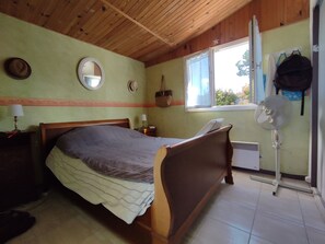 3 chambres, Wi-Fi gratuit, draps fournis