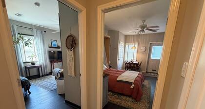 Cozy Private Guest House near Neuse River in Raleigh, Pet-Friendly! Premier Host