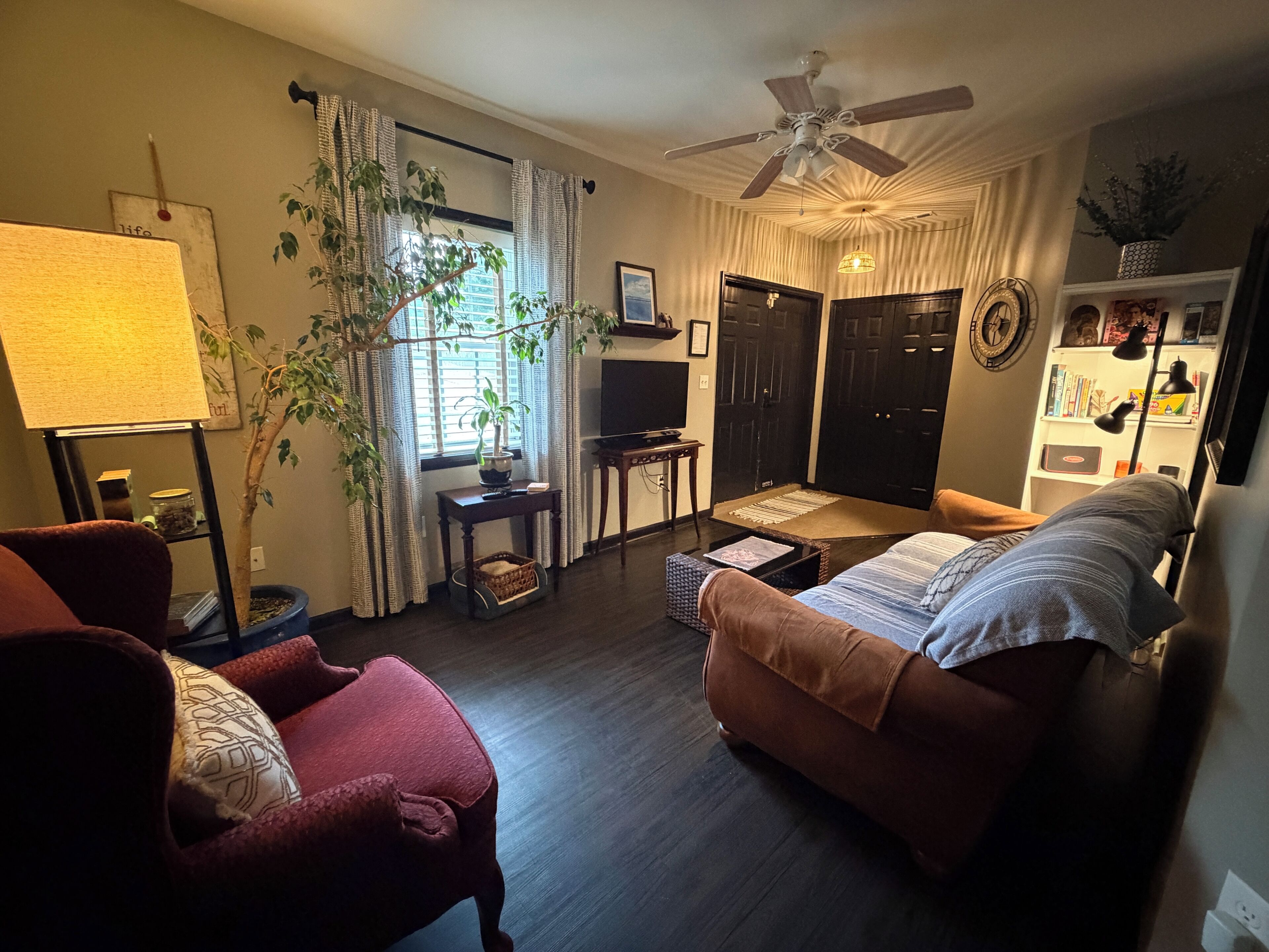 Smart TV, books, music library, video library