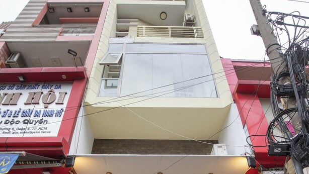 Unclassified image, 1 of 9, button - sadaskjfsgs (Ho Chi Minh City)