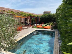 Outdoor pool, a heated pool - Villa TAVEL, near AVIGNON (Tavel)