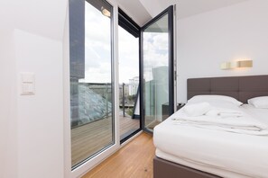 5 Schlafzimmer, Bügeleisen/Bügelbrett, WLAN, Bettwäsche
