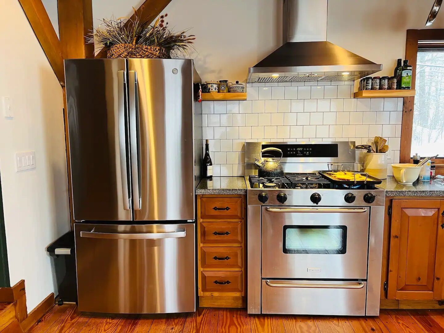 Pine Tree Hideaway - Private Home in the Mad River Valley