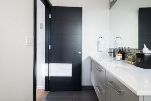 Interior - Walk to Restaurants from a Designer Cap Hill Home (Seattle)