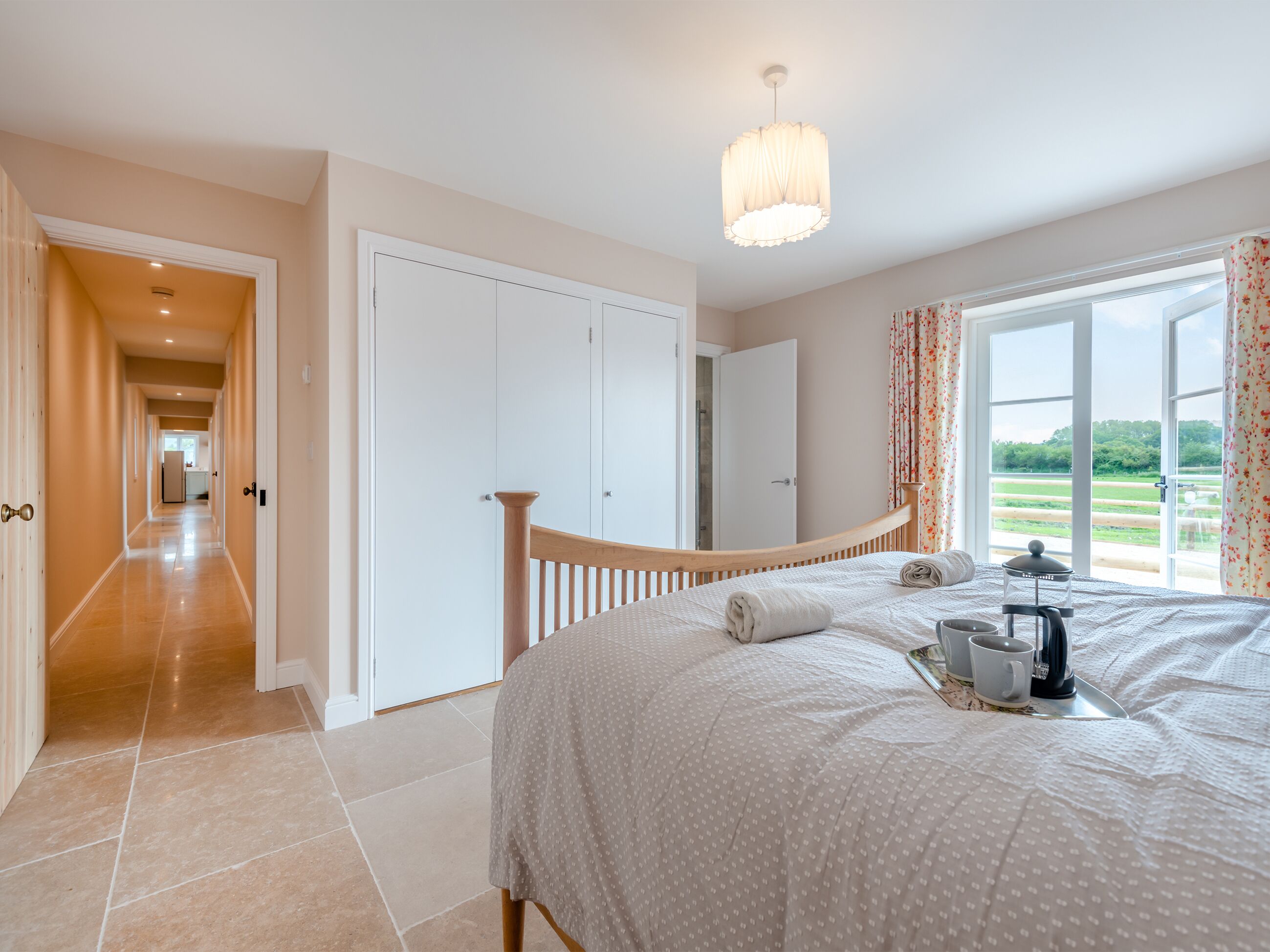 3 bedrooms, free WiFi, bed sheets, wheelchair access