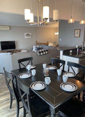 Dining - Beautiful Lake Carlos Home on the Alexandria Chain of Lakes (Carlos)