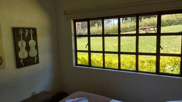 3 間睡房、Wi-Fi、床單