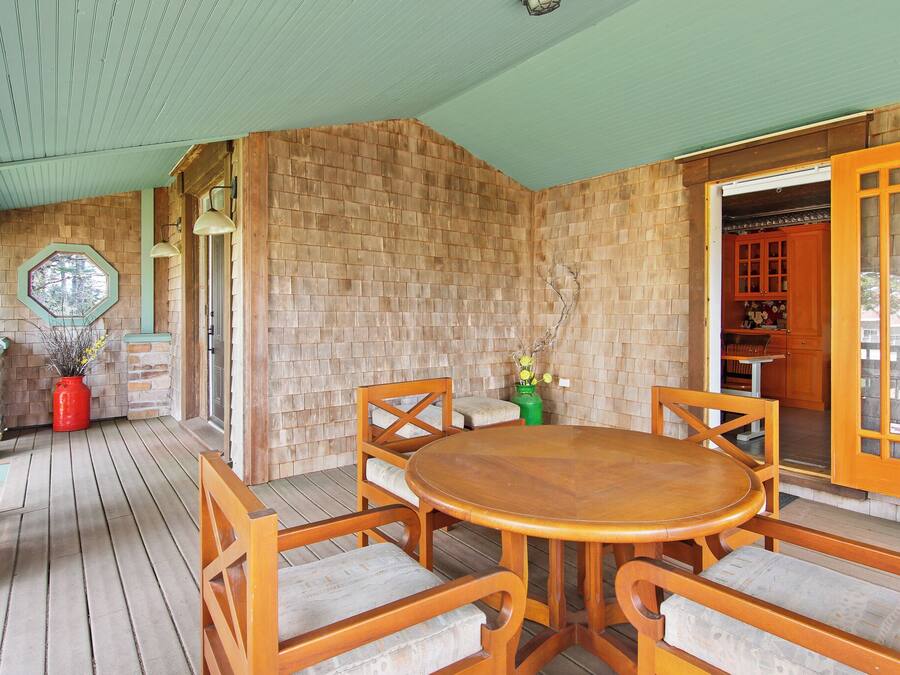 Traditional Cabin | Terrace/patio