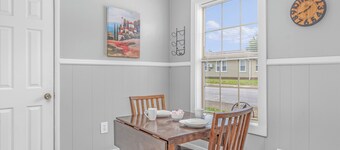 Close to the Hospital & Downtown, Dogs Welcome + Fee