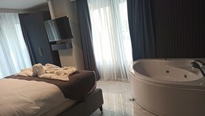 Ảnh chưa phân loại, 4 trong số 23 ảnh, nút