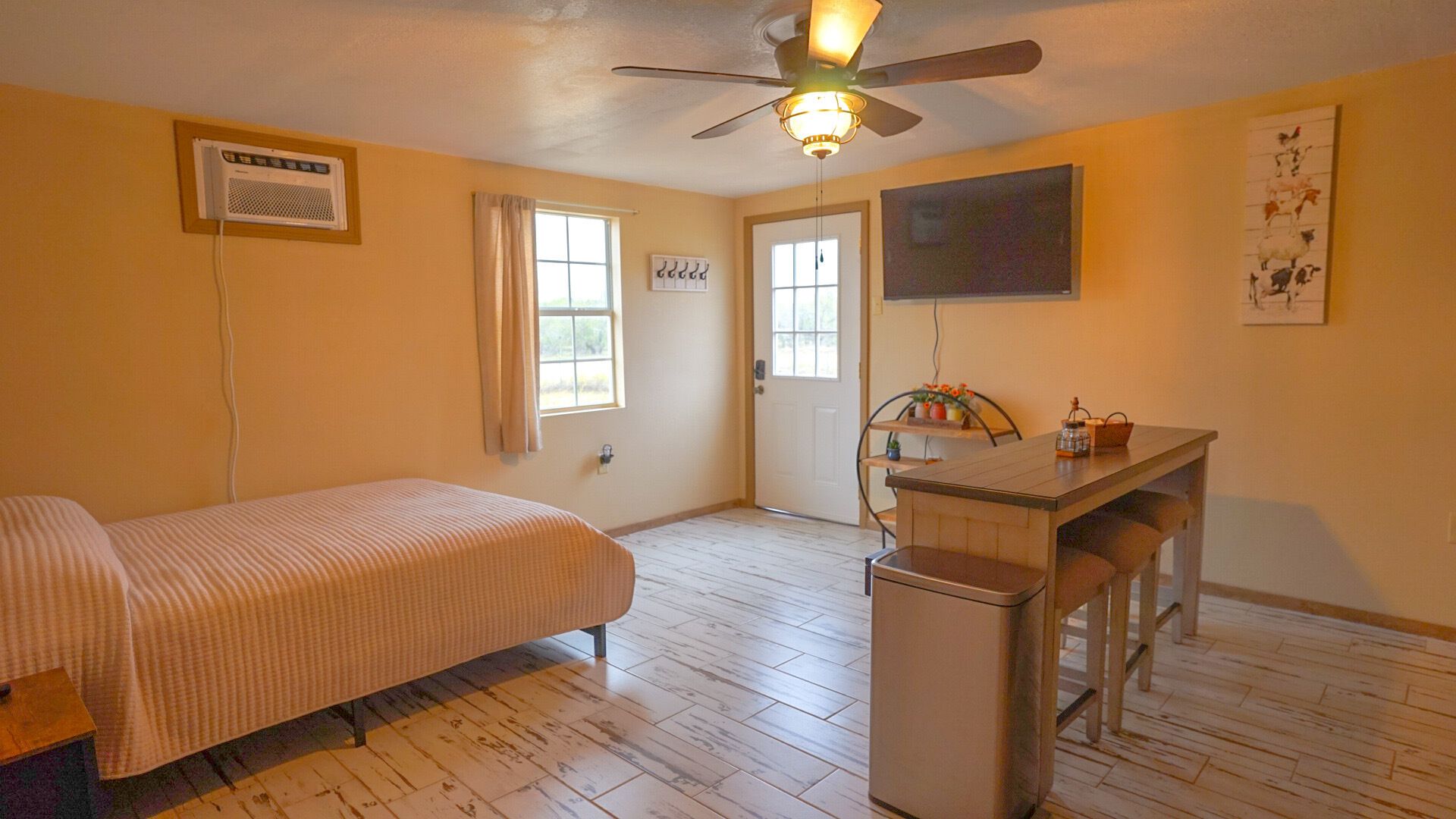 The Countryside Studio - Countryside Delight