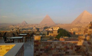 Terrace/patio - Sky pyramids  (Giza)