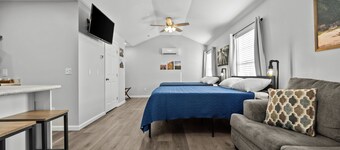 "Live Oak" Cottage Reidsville Georgia