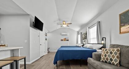 "Live Oak" Cottage Reidsville Georgia