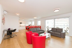 Luxury Apartment | Living area