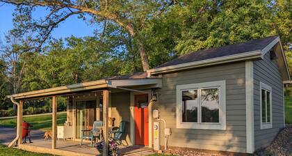 Dogs Stay Free! Lakefront Bungalow with Dock