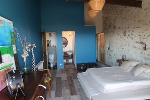 6 chambres, Wi-Fi, draps fournis