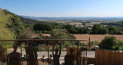 Atypical house with 6 bedrooms and 5 bathrooms near the Saou forest