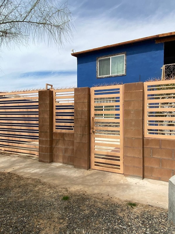 Property grounds - La Casa Azul " The Blue House" (Puerto Peñasco)