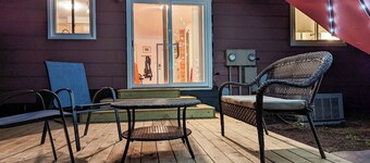 In town, close to the trails, fully fenced in yard!