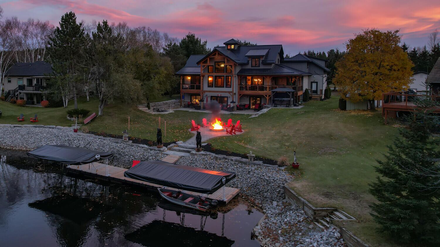 Black Bear Lodge River Retreat