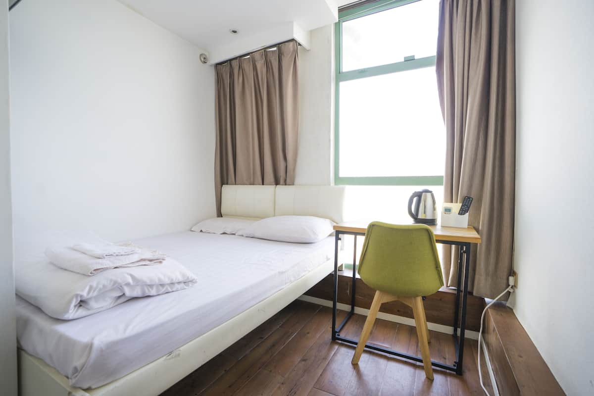 Habitación estándar con 1 cama matrimonial o 2 individuales | Wifi gratis