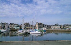 Marina - 1 bedroom cozy home in Quemperven (Quemperven)