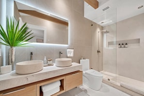 Shower, towels, soap, shampoo
