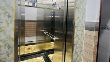 Elevator