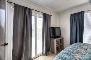 3 chambres, fer et planche à repasser, Wi-Fi, literie fournie