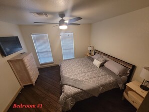 2 bedrooms, iron/ironing board, travel cot, WiFi