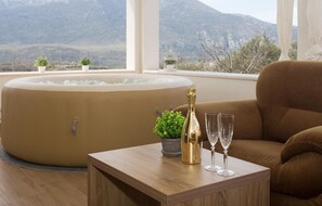 Interior - Cozy apartment in Podgrade (Podgrade)