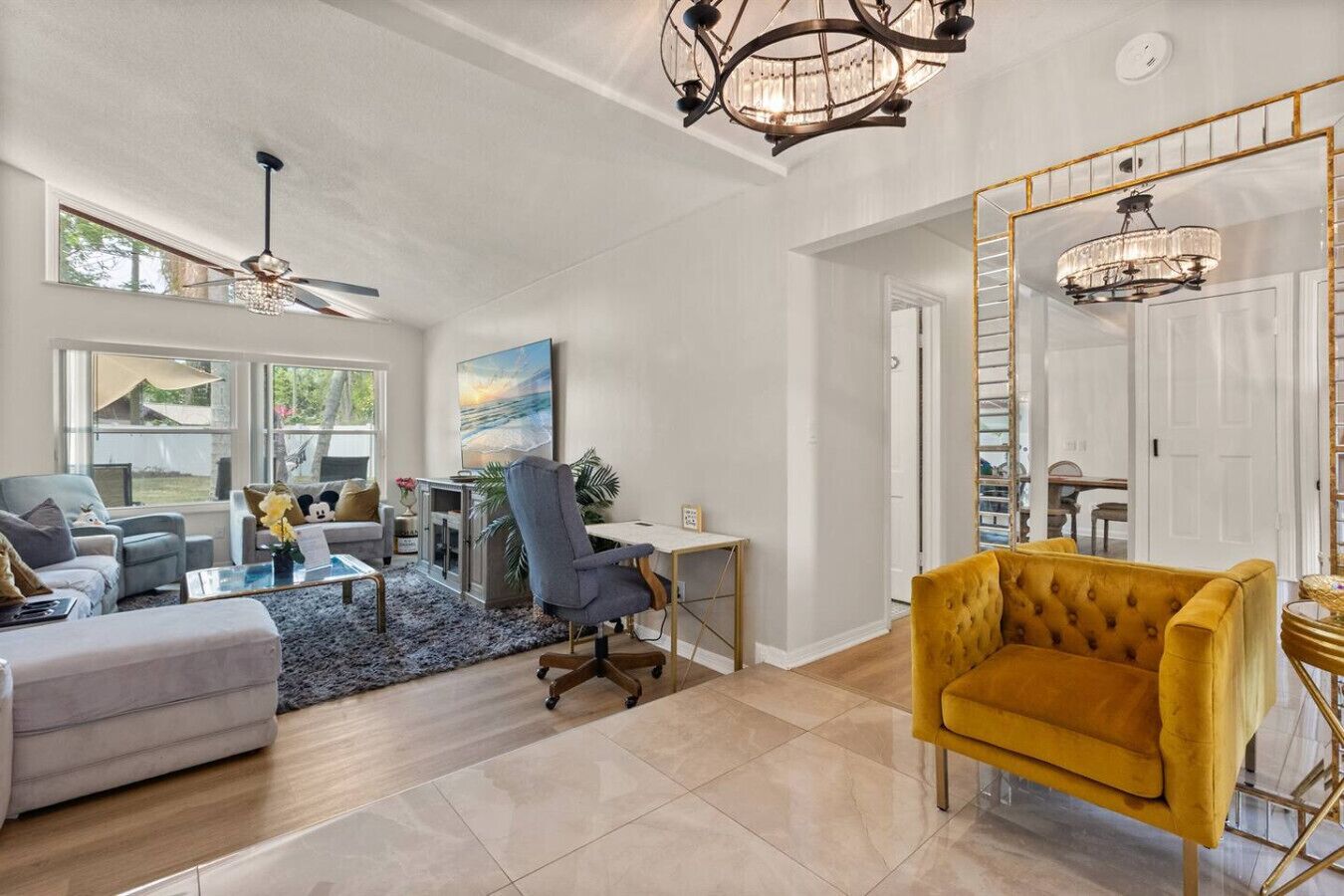 Télévision, jeux vidéo, table de tennis de table