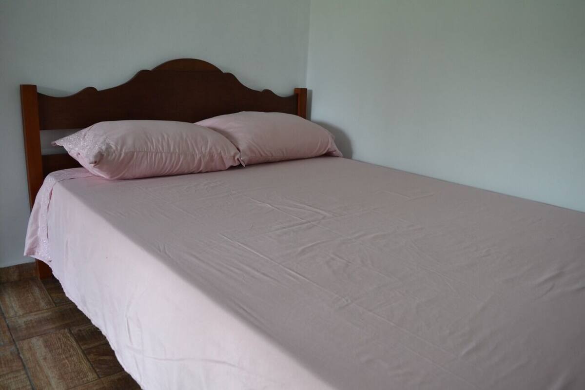 Standard Room, 1 Double Bed, Non Smoking, Mountain View