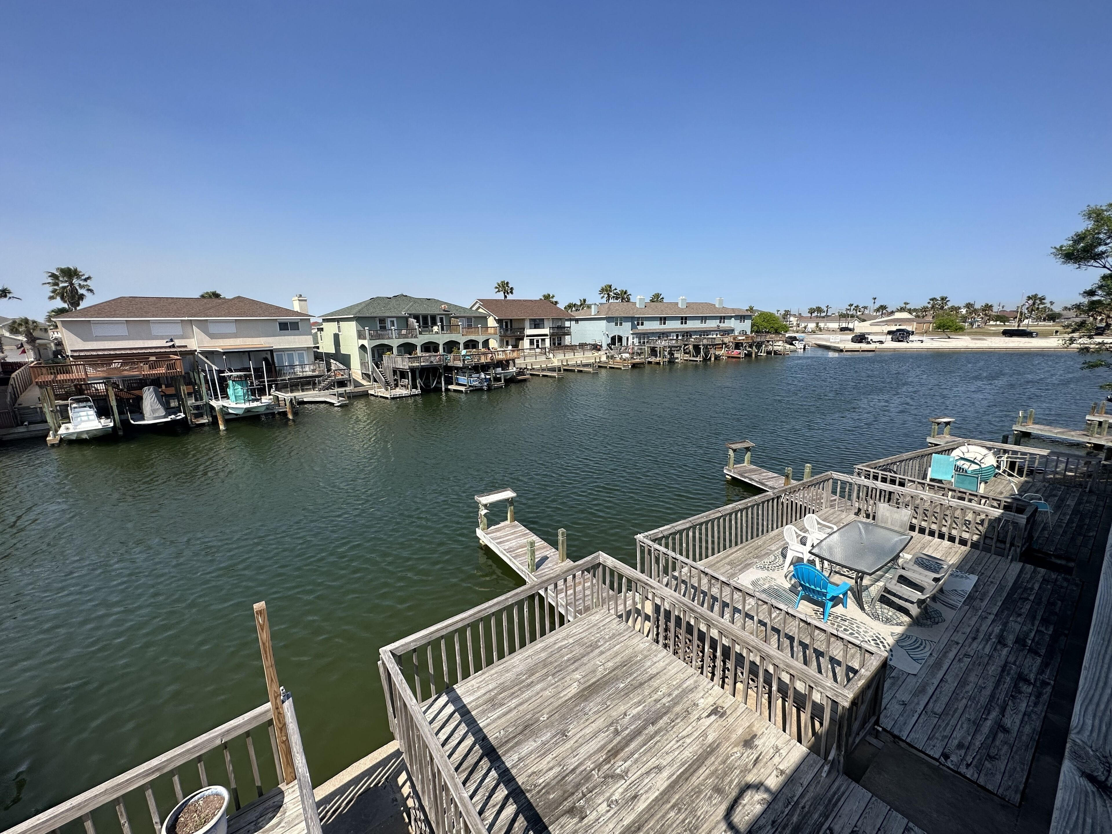 Catch It If Still Available - Canal Condo With Pool