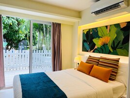 Sea View Garden (Pet Allowed) | Caja fuerte, escritorio, tabla de planchar con plancha y wifi gratis