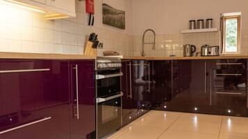 Rumah, 2 kamar tidur