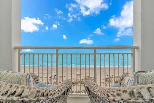 Amazing OCEAN FRONT Views!  Newly Renovated!   Walking Distance to All  Myrtle. 
