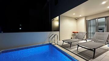 Grandioso Okinawa Pool Villa Onna 7F | Terrace/patio