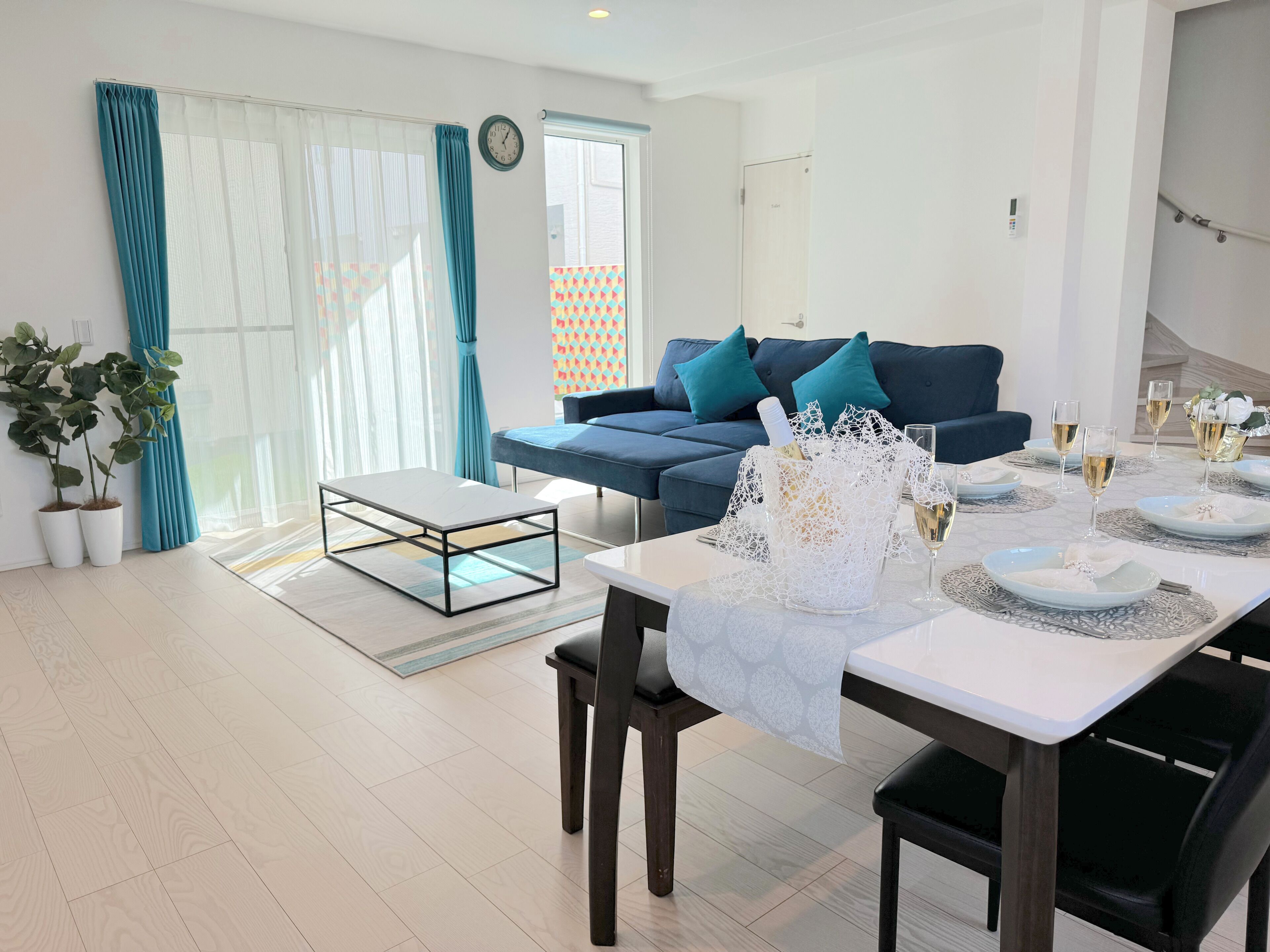 Villa (7E) | Ruang tamu | 50 inci televisyen LCD dengan digital 