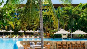 2 outdoor pools, pool umbrellas, sun loungers