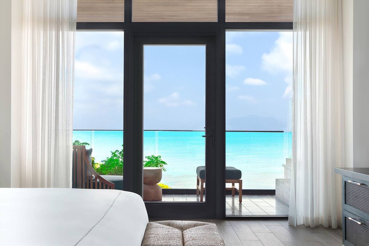 Suíte, 1 cama King, vista para o oceano (Roatan) | Lençóis italianos Frette, roupas de cama premium