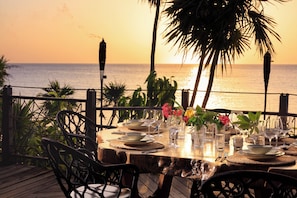 4 restaurants, Mediterranean cuisine