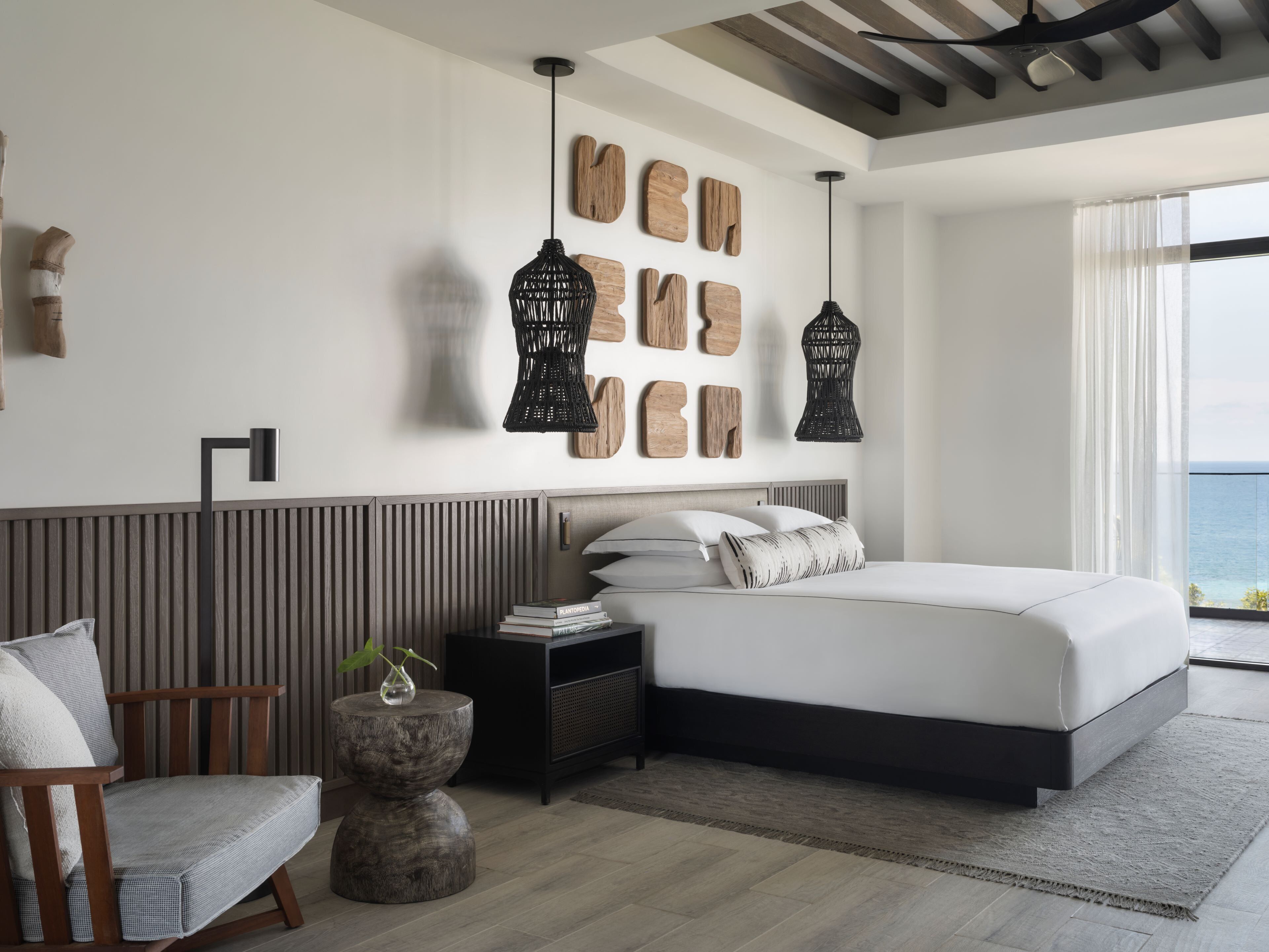 Frette Italian sheets, premium bedding, memory foam beds, in-room safe