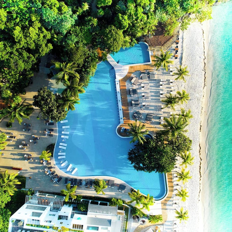 2 outdoor pools, pool umbrellas, sun loungers