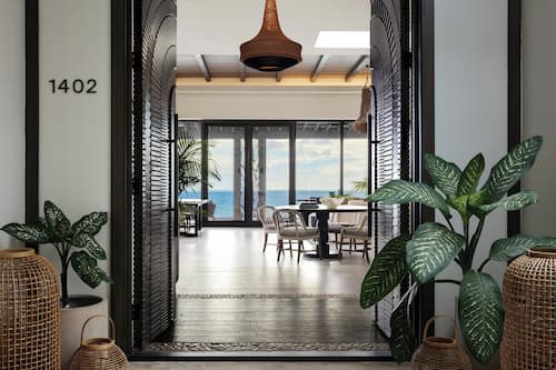 Appartement Penthouse, 2 chambres, en face de la plage | Draps italiens de Frette, literie de qualité
