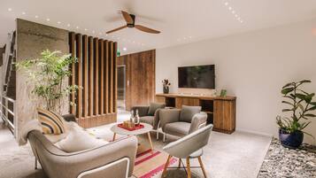 TV 45-inch có truyền hình vệ tinh