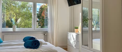 3 makuuhuonetta, silitysrauta/-lauta, Wi-Fi