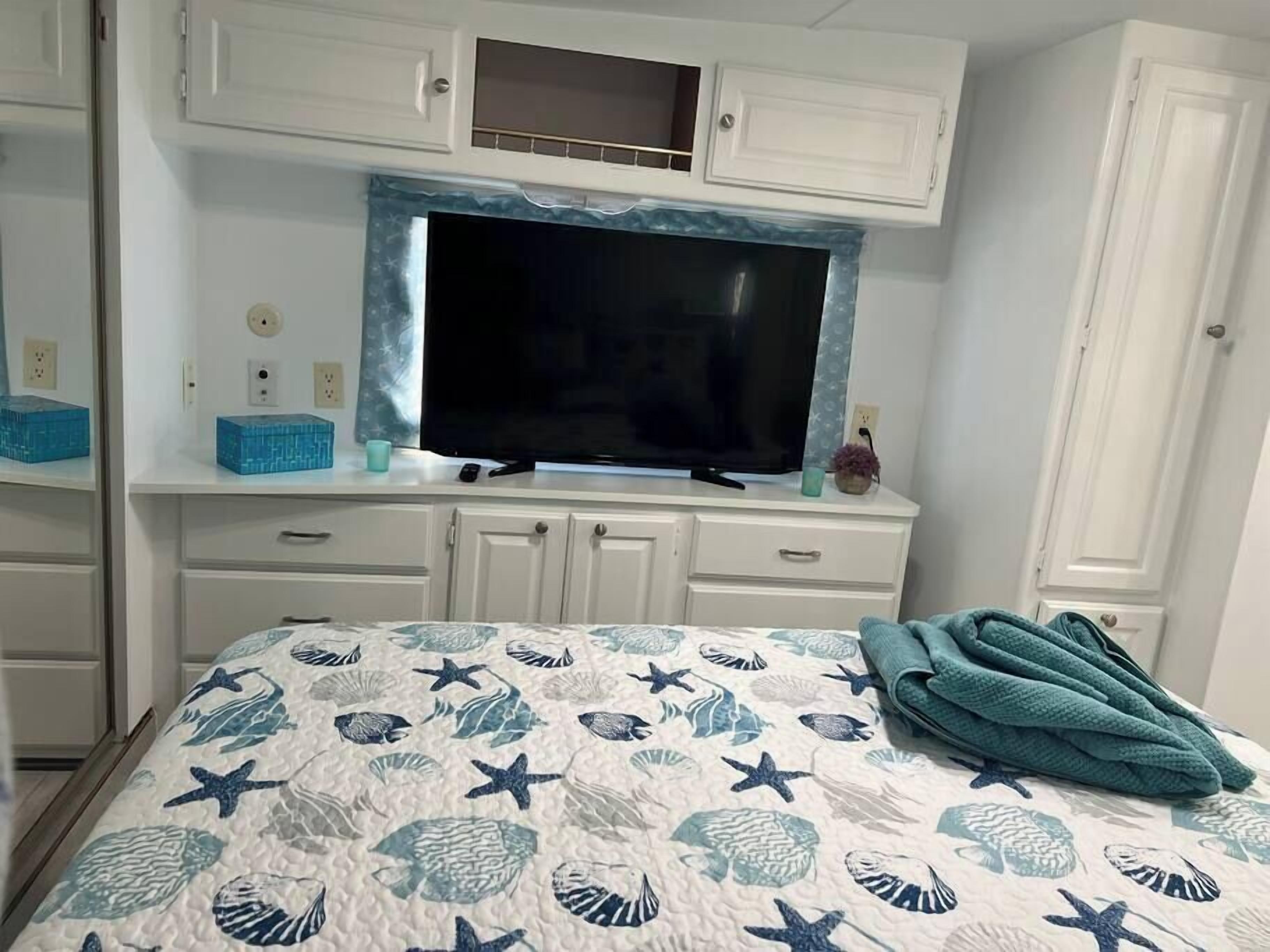 The Purple Pelican Inn/Private Hot Tub