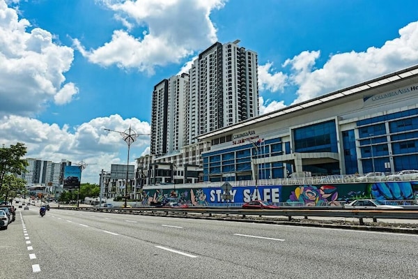 1 Tebrau Residences By Yml Home - Johor Bahru